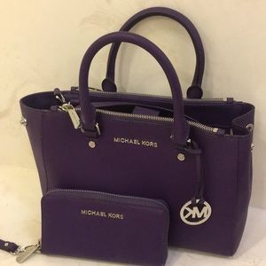 Michael Kors Sutton Purse